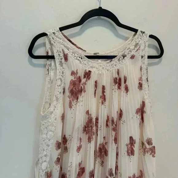 Free people pleated floral dress size M - Picture 5 of 13